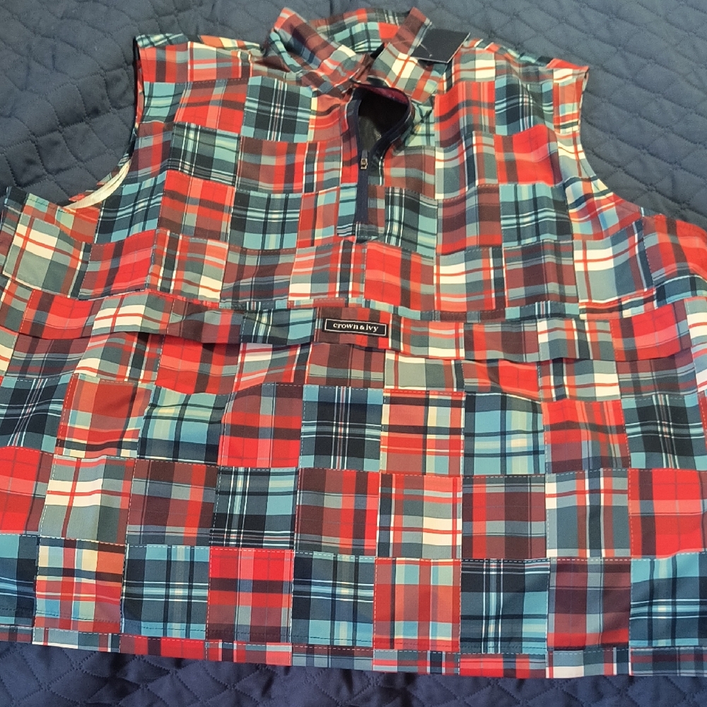 LOOK New Crown & Ivy Multicolor Plaid Vest